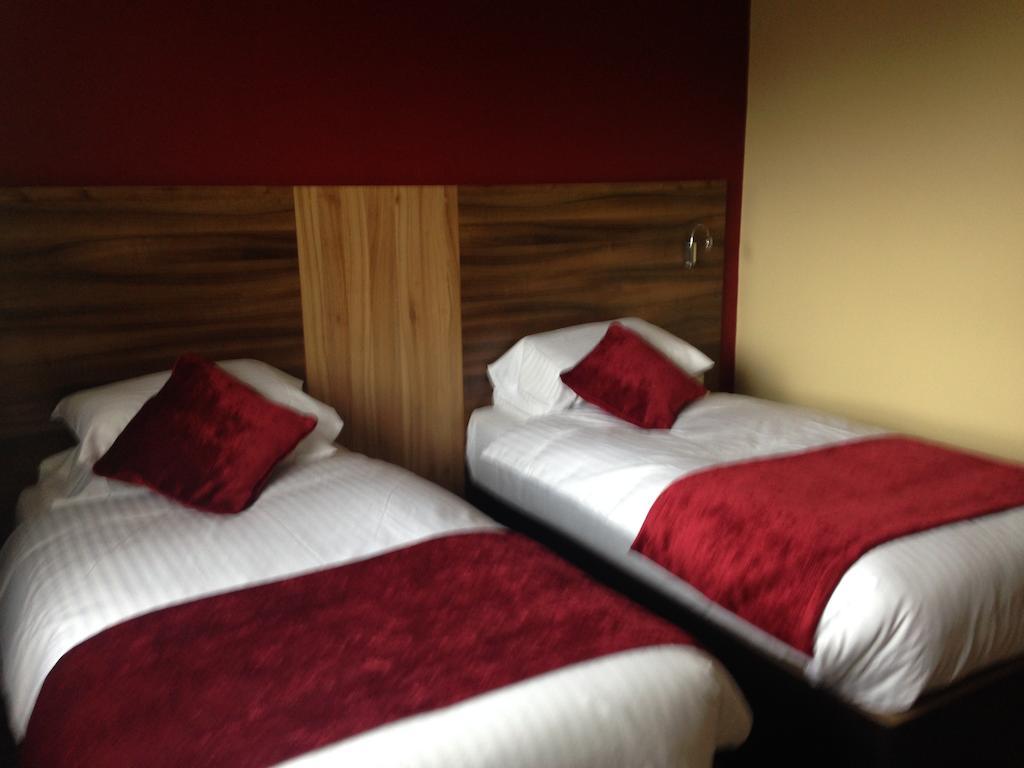 Mourne Country Hotel Ньюри Номер фото
