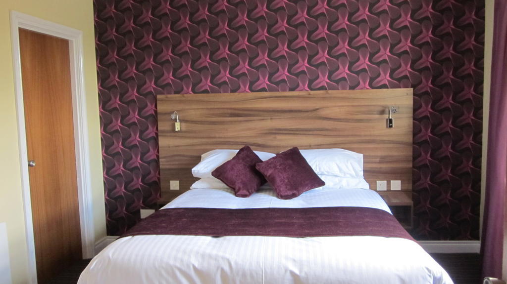 Mourne Country Hotel Ньюри Номер фото